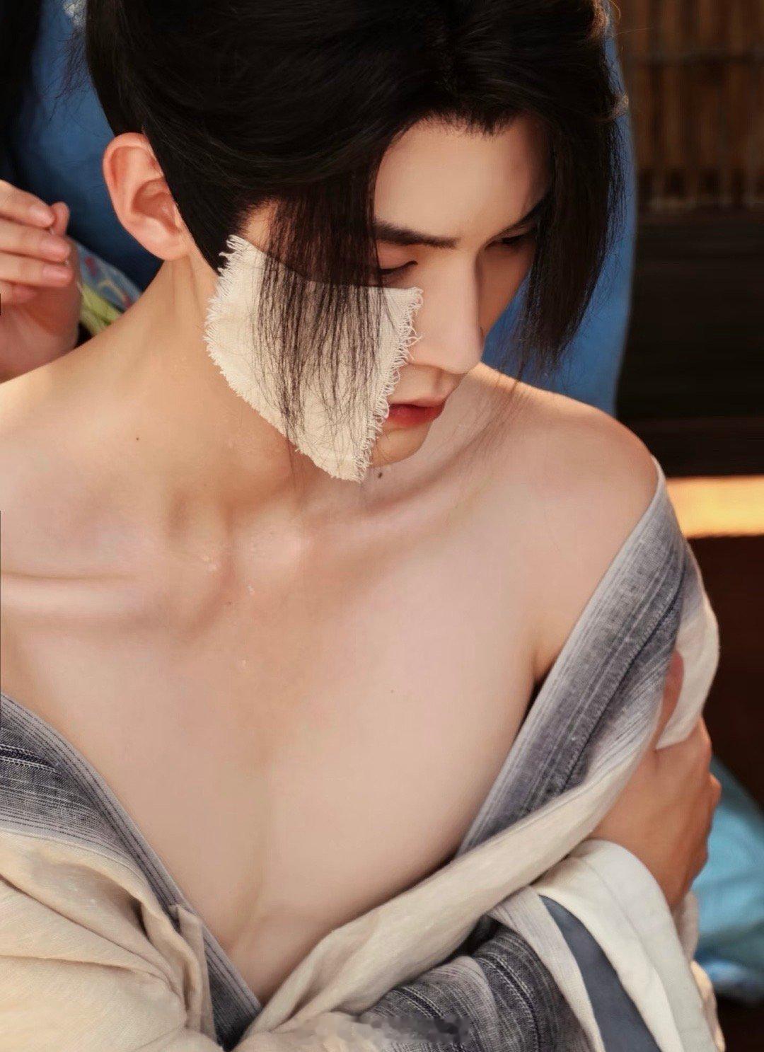 这竟然是周翊然工作室发的物料，是想要内娱嬷嬷粉了吗