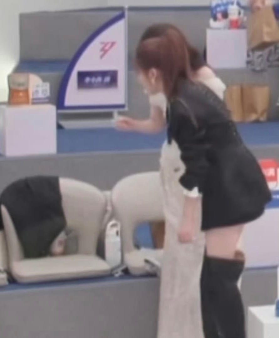 向妻子认错不慎埋妻子腿里也算是一种面壁思过吧 