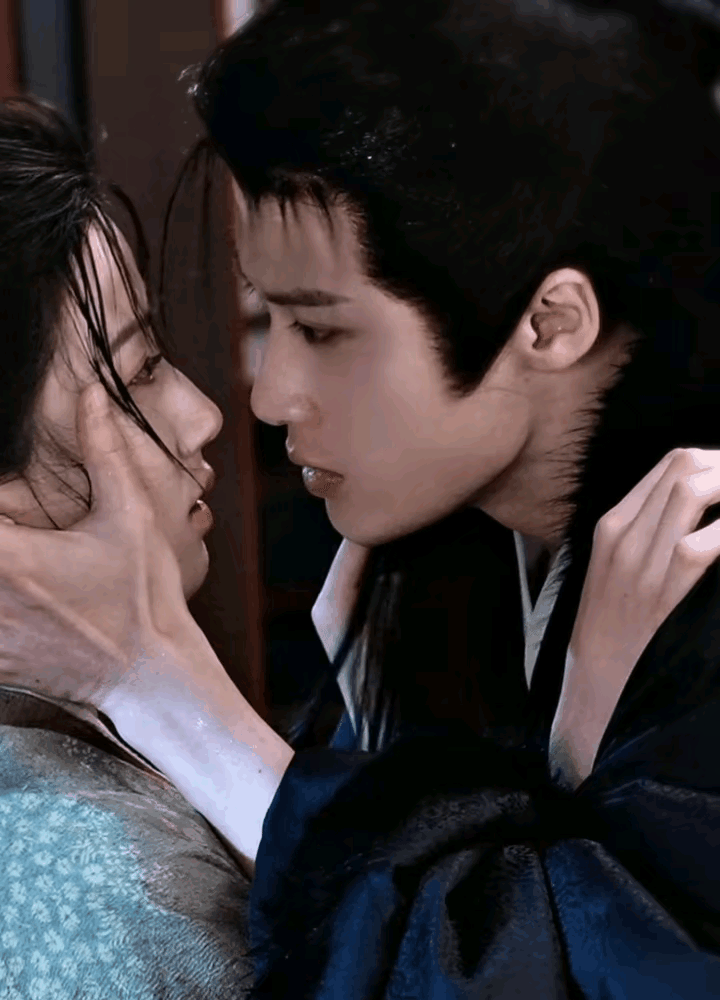 檀健次，这谁能想到！近日，《何不同舟渡》又放出新物料，网友们万万没想到，檀健次的