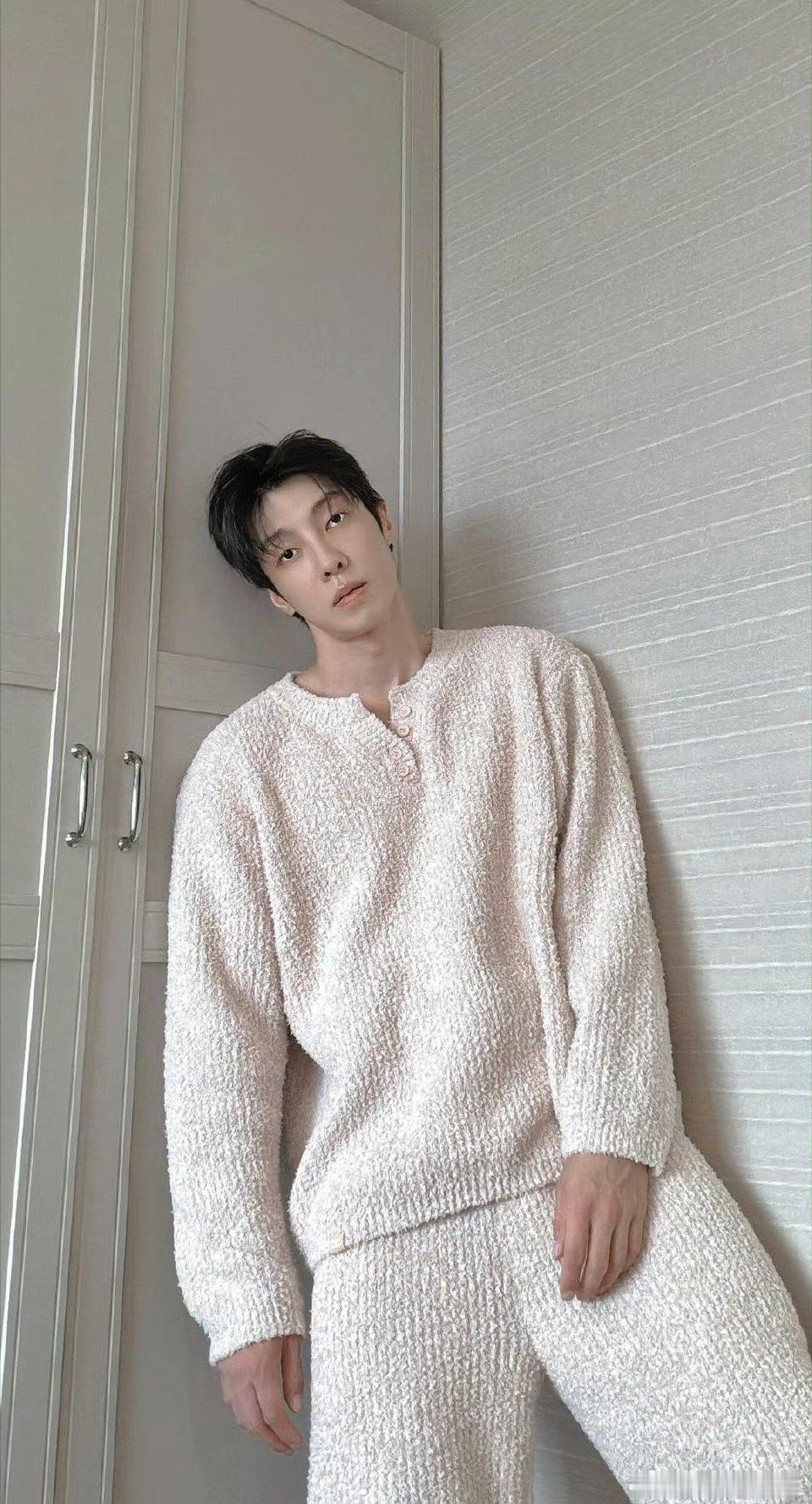 #高瀚宇讲价 贫穷战胜了羞耻心##高瀚宇[超话]#是这样的，张嘴讲价我可能会有羞
