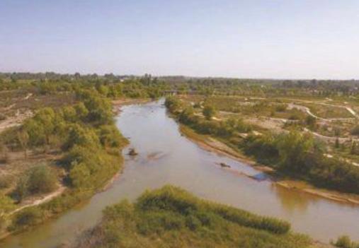 “中国的行为会对地球产生灾难，快毁掉这座水库！”2003年，我国修建的亚洲第一大