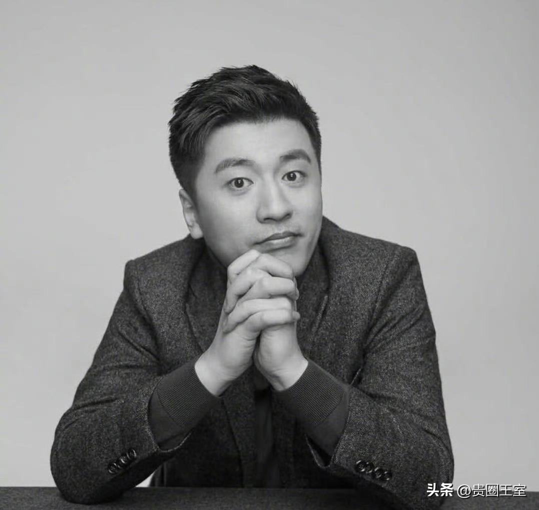 张雪峰老师朋友圈签名“中年创业狗”，只可惜这个“中年”，再也无法更改。

张雪峰