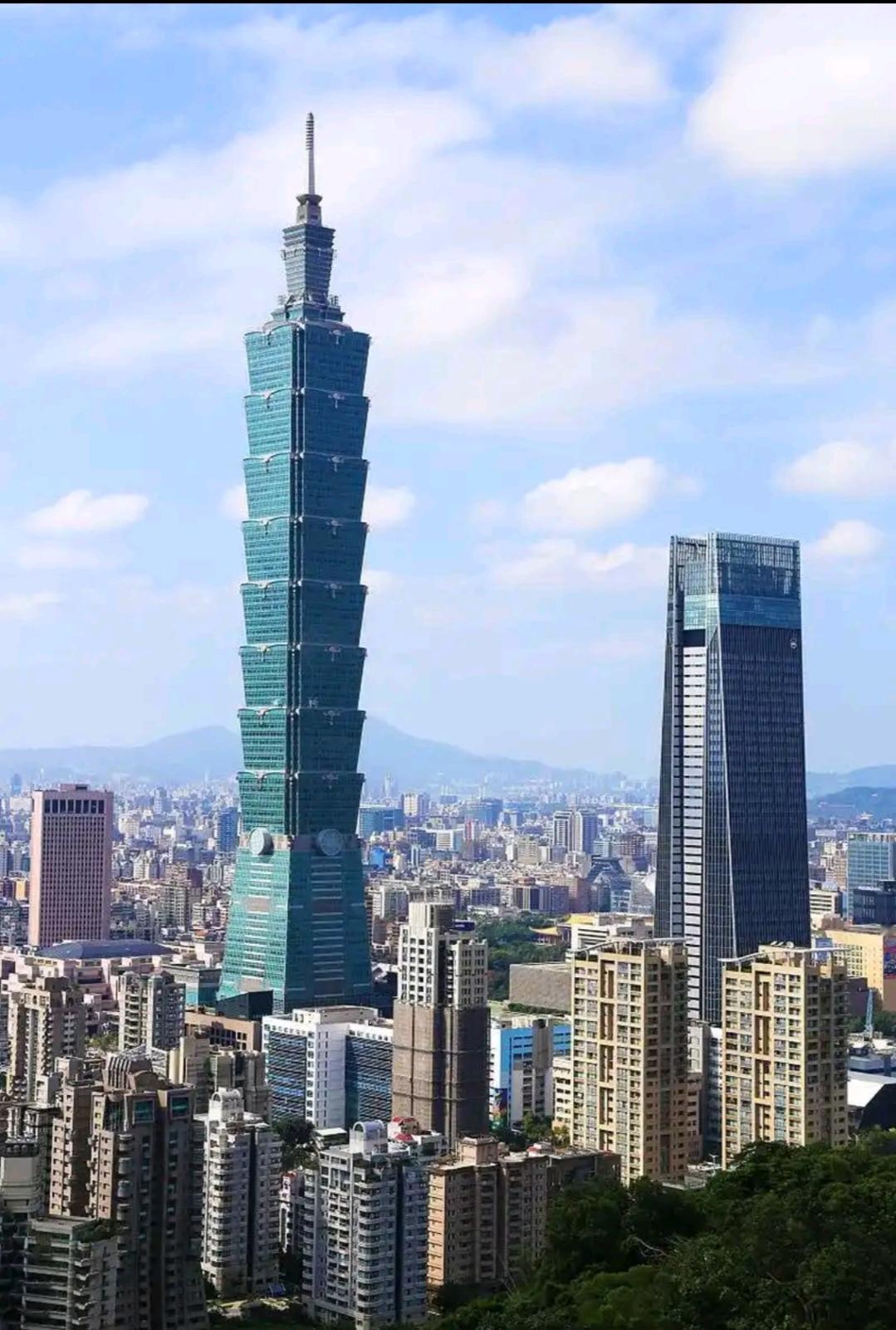 如何看待解放军无人机拍摄台湾101大楼？
2025年12月29日《新闻联播》播出