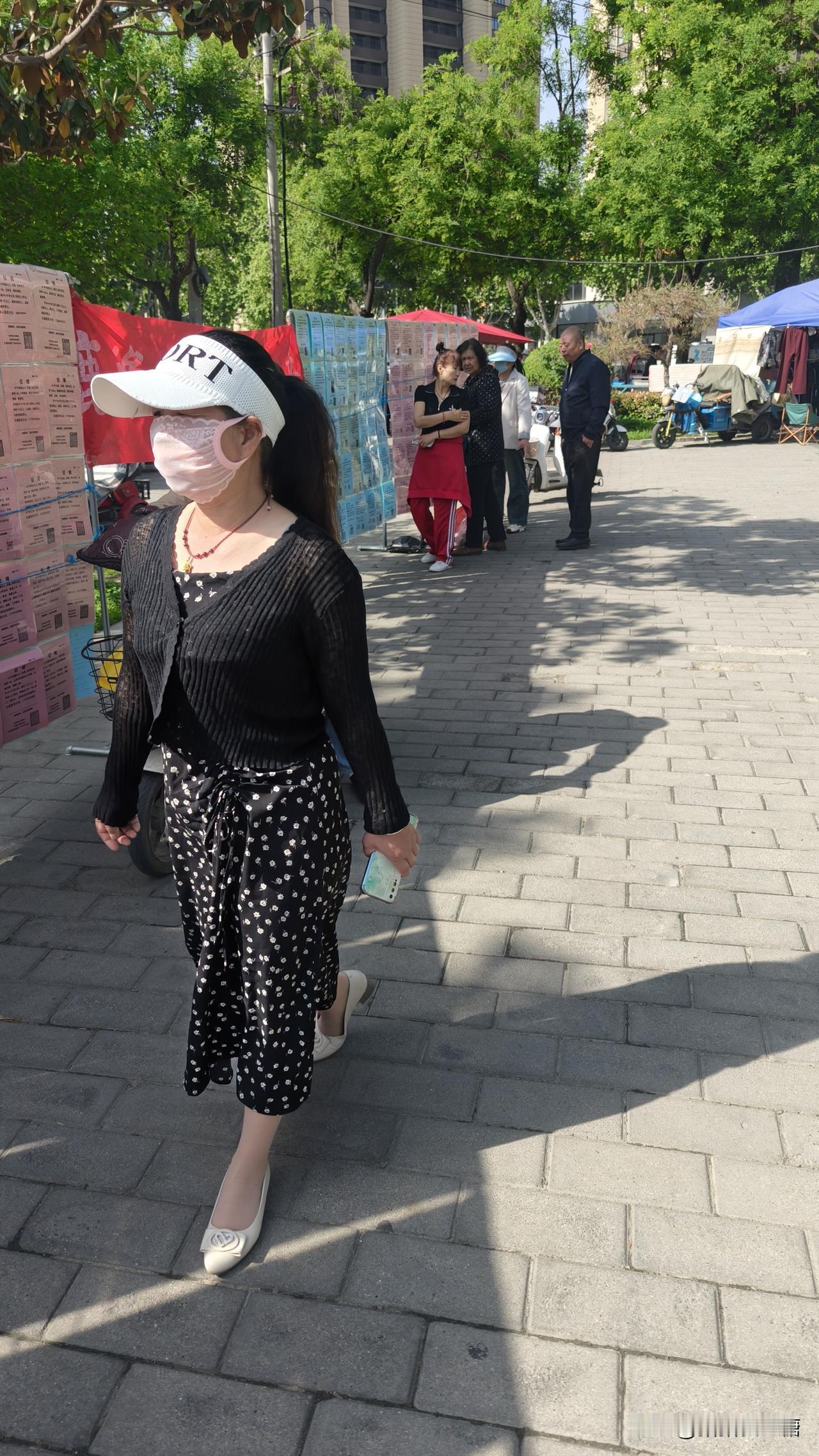 为什么越来越多的女孩找不到对象？尤其是那些特别优秀能力很强的女孩。
  
如今不