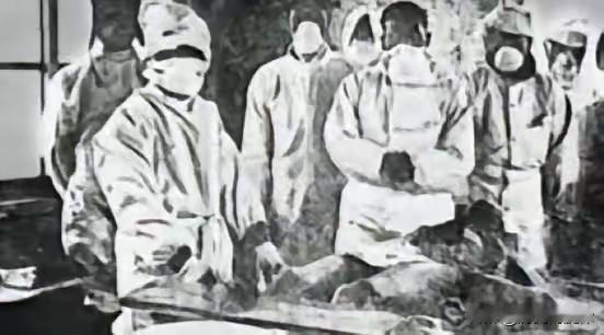 比传闻更恐怖的731真相！被秘密押送的无辜女性，在人间地狱受尽非人折磨
 
提起