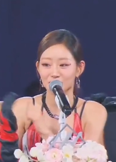 闺蜜，这下真的是有点像宁宁了 