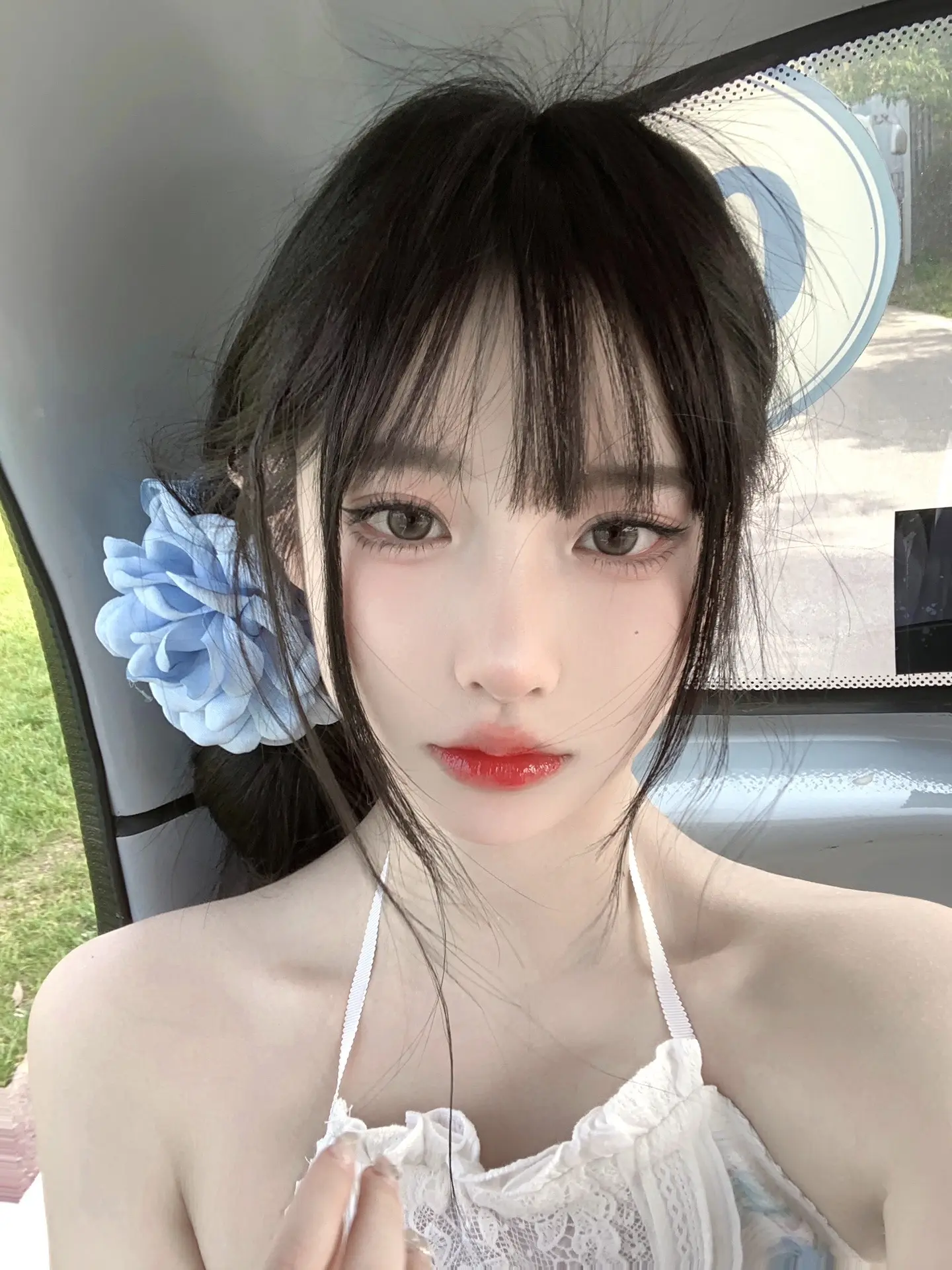 蓝色花花好显白啊～