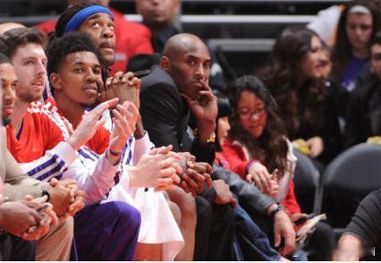 【湖人总结：队史最差一季】4月19日，湖人是NBA历史上最成功的球队之一，不过他