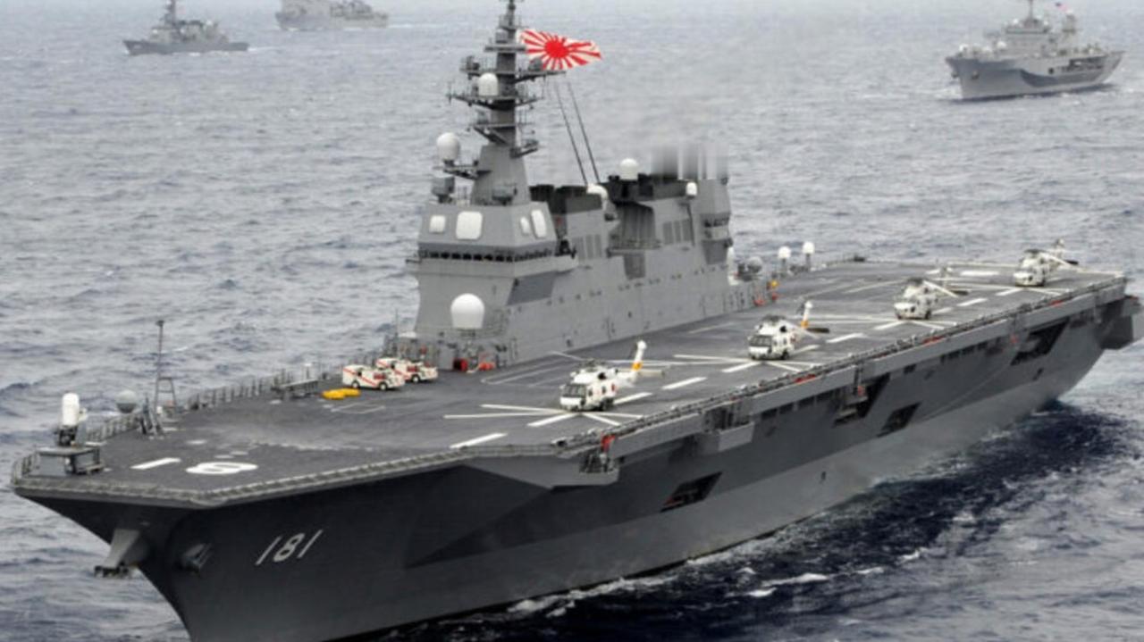 日本人出云级直升机航空母舰在改造之后，满载排水量可以达到3万吨，而且战斗力可超过