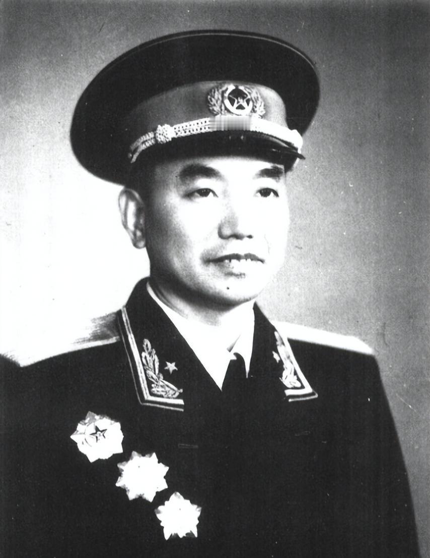 1974年彭德怀病逝后，彭起超曾向萧克上将坦言：伯伯对你们心存歉疚，这段话令人深