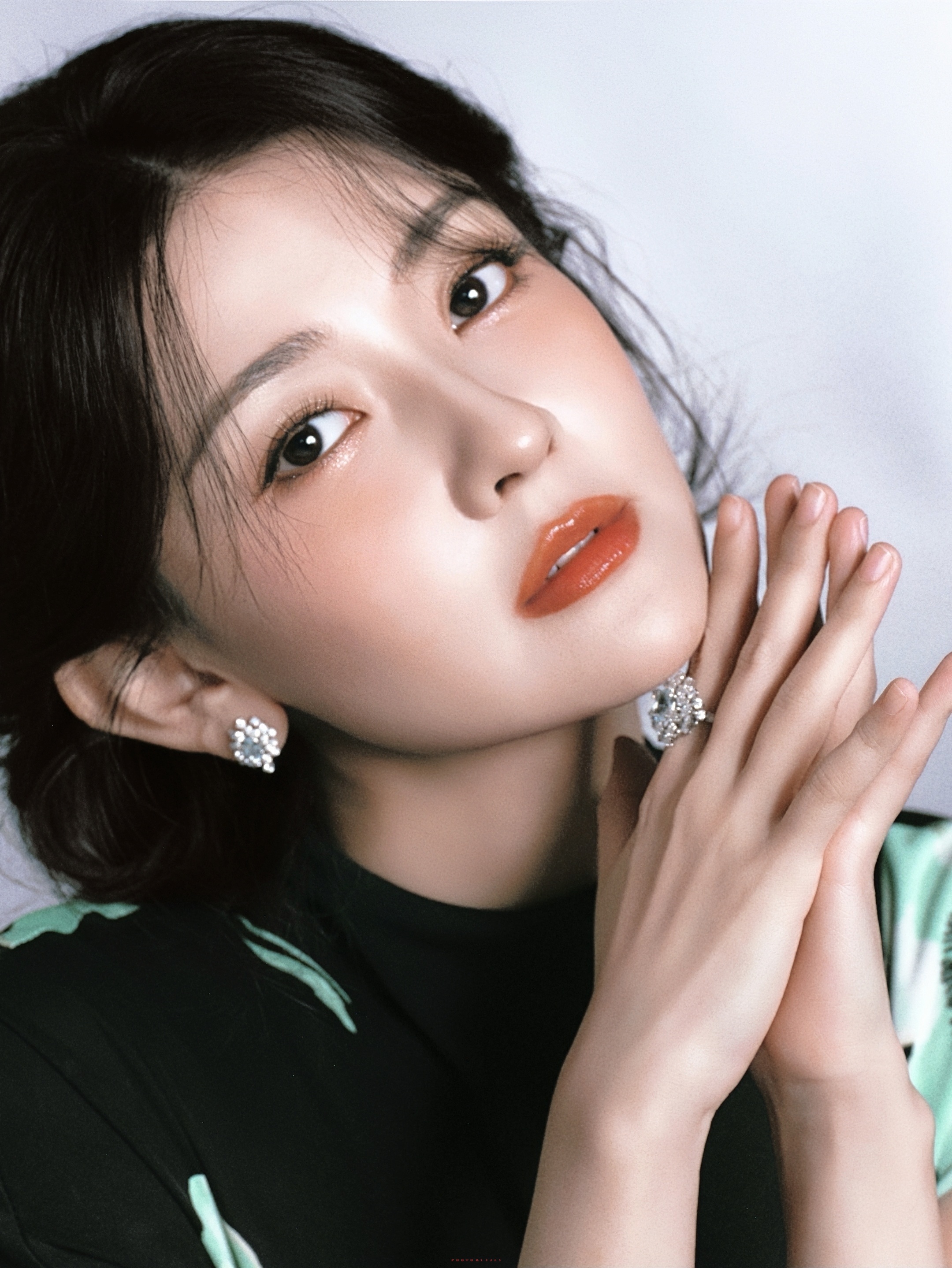 “日暮青山绿，我心清且微”-梁洁🍃 ​​​