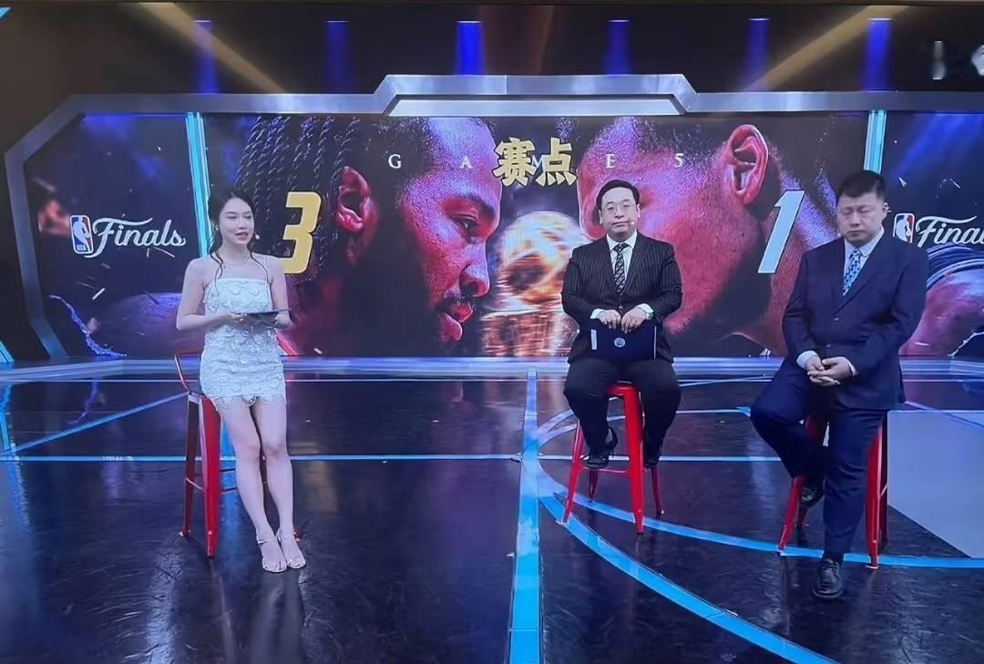 美娜姐真去咪咕了？？？可以和donkey一起YH美腿夫妻赚米 