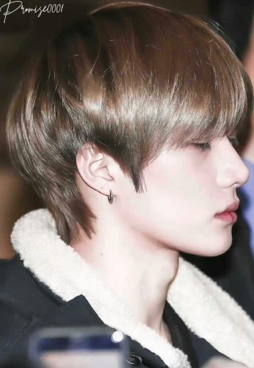 【】拯救一个女人的生命，既不用香奈儿，也不用爱马仕，只要一个崔杋圭就足够了 ​