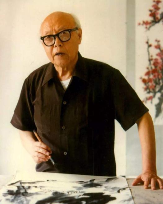 齐白石的徒弟因被撤职给毛主席写信，主席亲自帮助恢复职务工资竟提升到原来的五倍是真