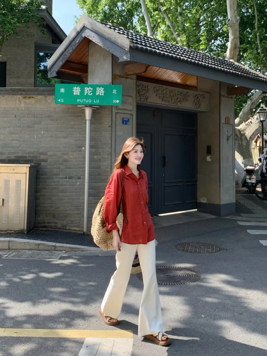 ✨简单休闲的亚麻衬衫最好看了～