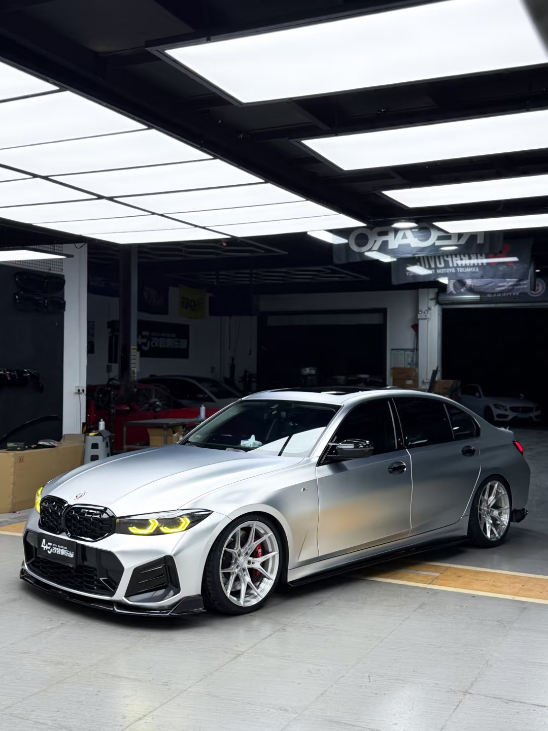 宝马三系简单舒服的配色