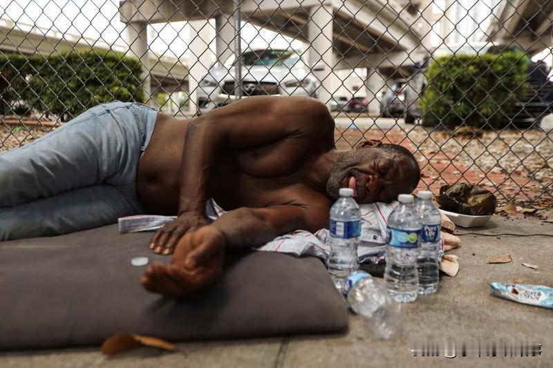 邵永灵：美媒承认斩杀线并甩锅特朗普 惊爆！美媒公然承认“财务斩杀线”确实存在，美