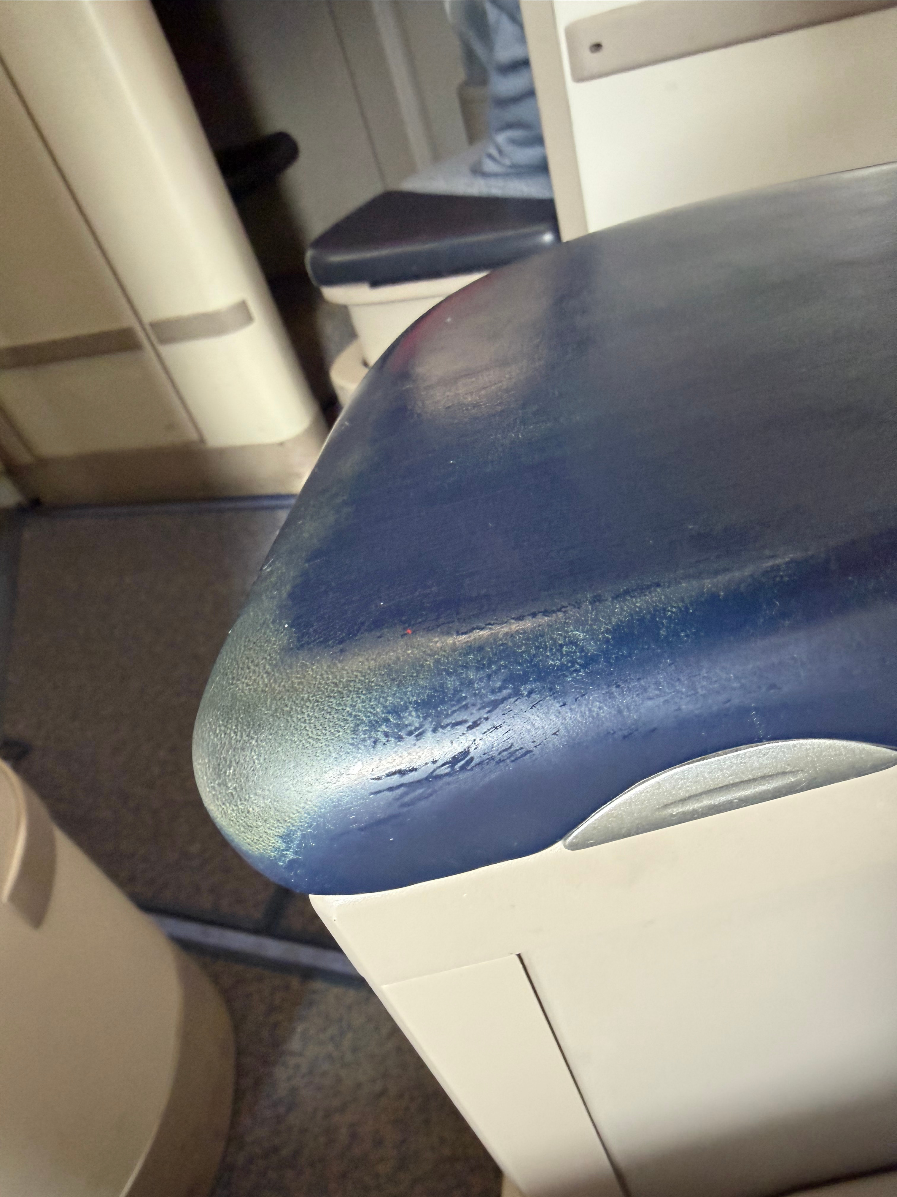 最爱国航的359，不过7年时间他们也旧了出差日记婷日常