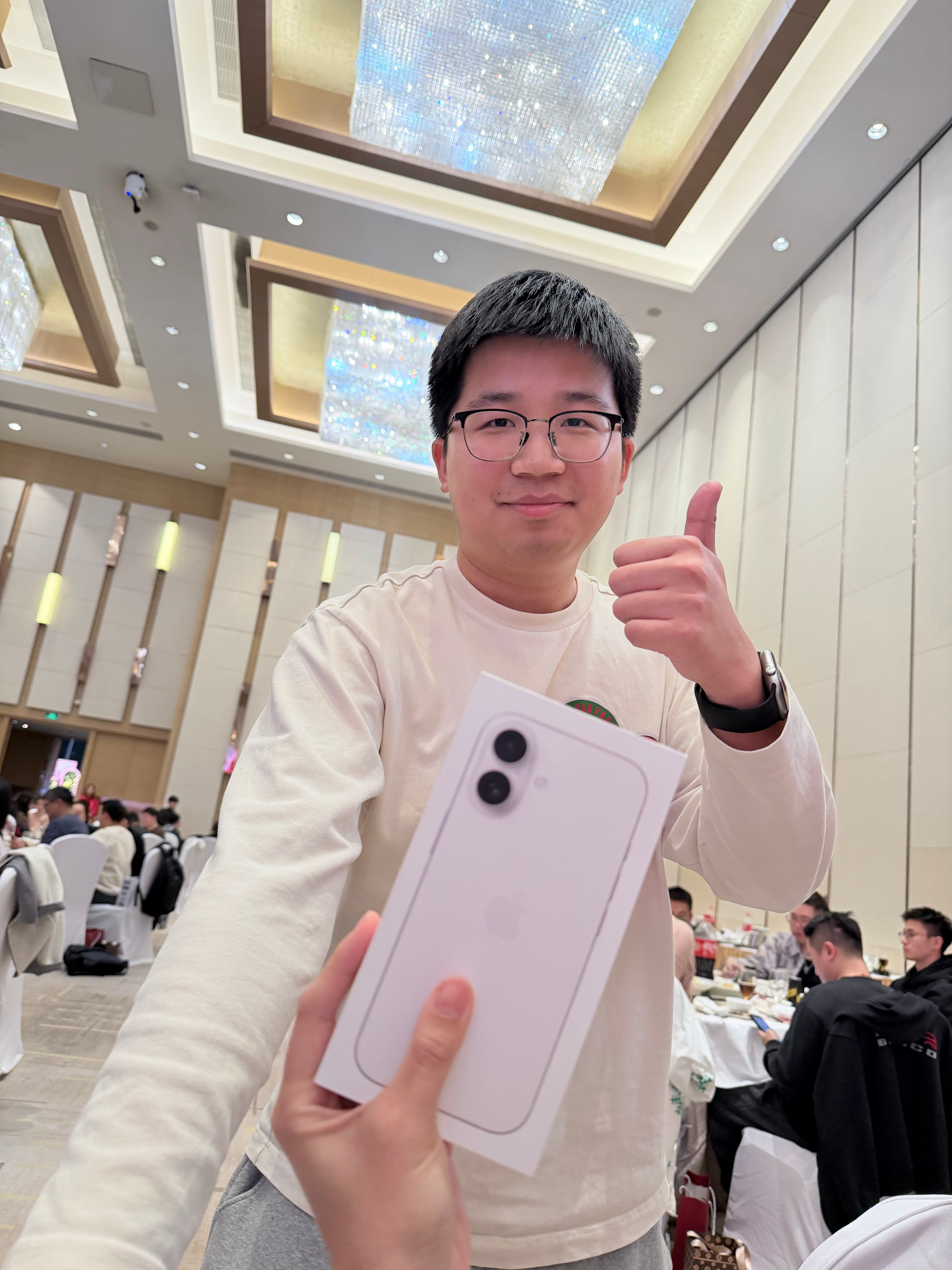 是该数码博主得的奖！！！