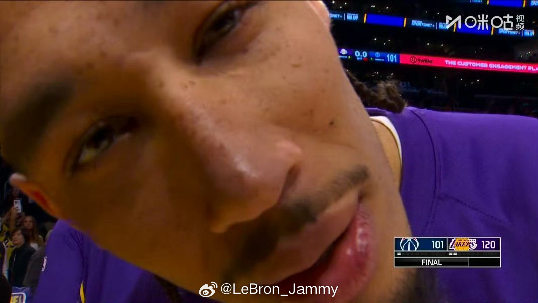 湖人 赢球！毫无悬念来评论区喊口号“湖人总冠军”，随机抽2个幸运鹅送上NBA小礼