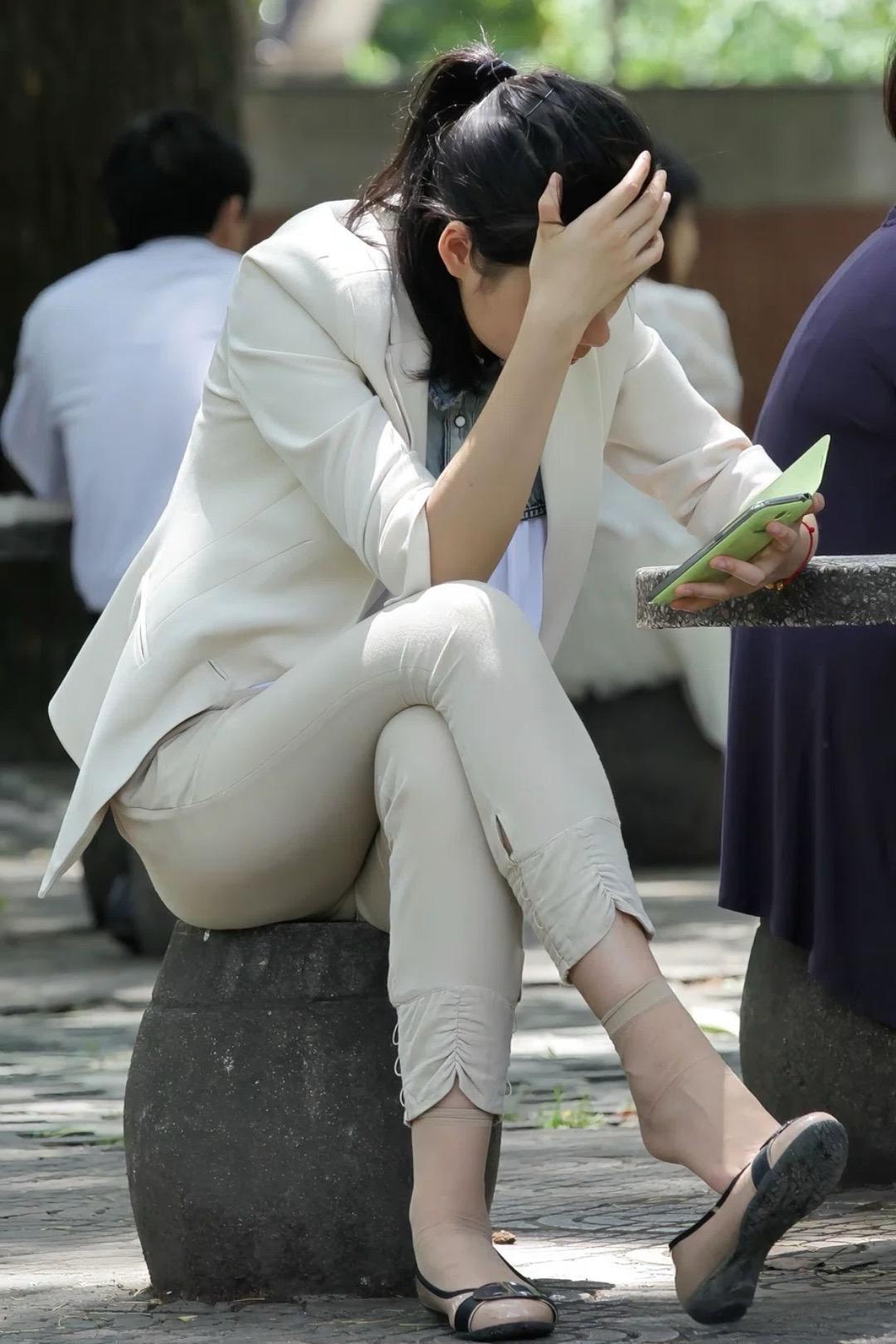 工作的制服还是很好看的