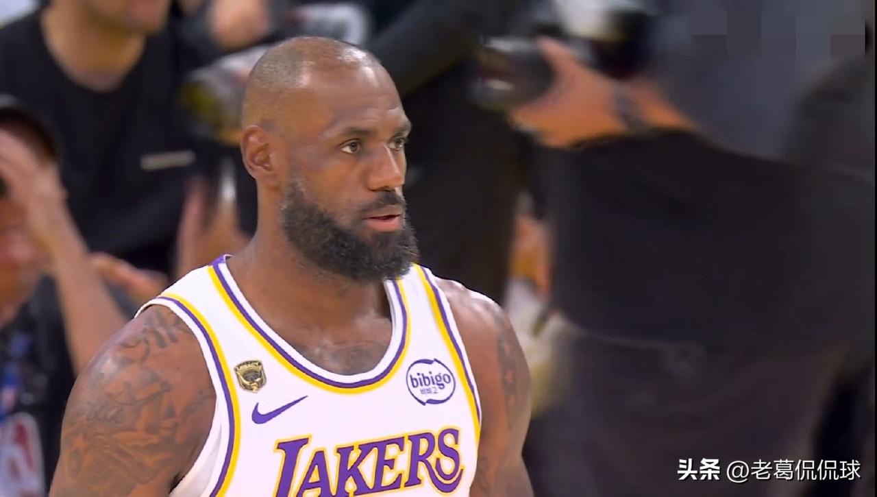 NBA巨星詹姆斯离开湖人的可能性越来越大了！今天据美国名记Jake Fische