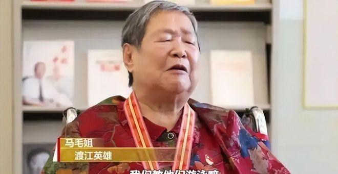 1951年，16岁一等功臣进中南海，毛主席笑问：用我的姓为名可好？1951年，1