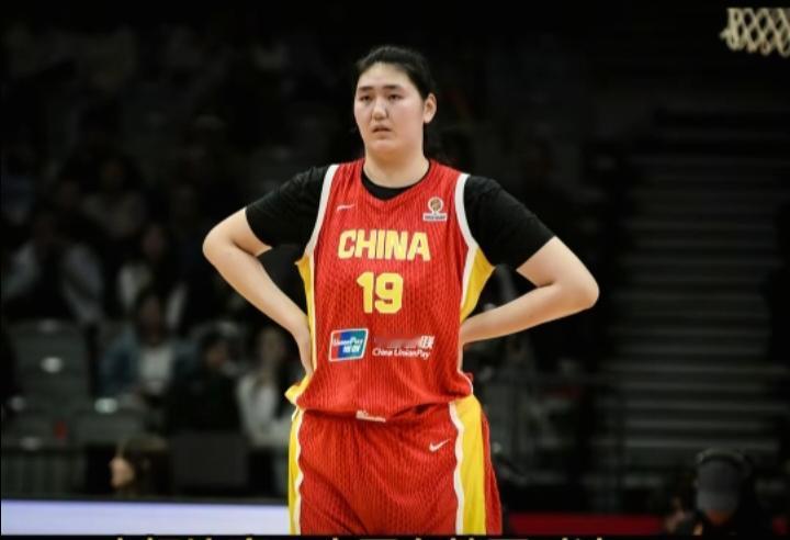 单从上半场，其实法国队没有那么强大，仿佛看到了中国队有战胜法国队的机会。但是，下