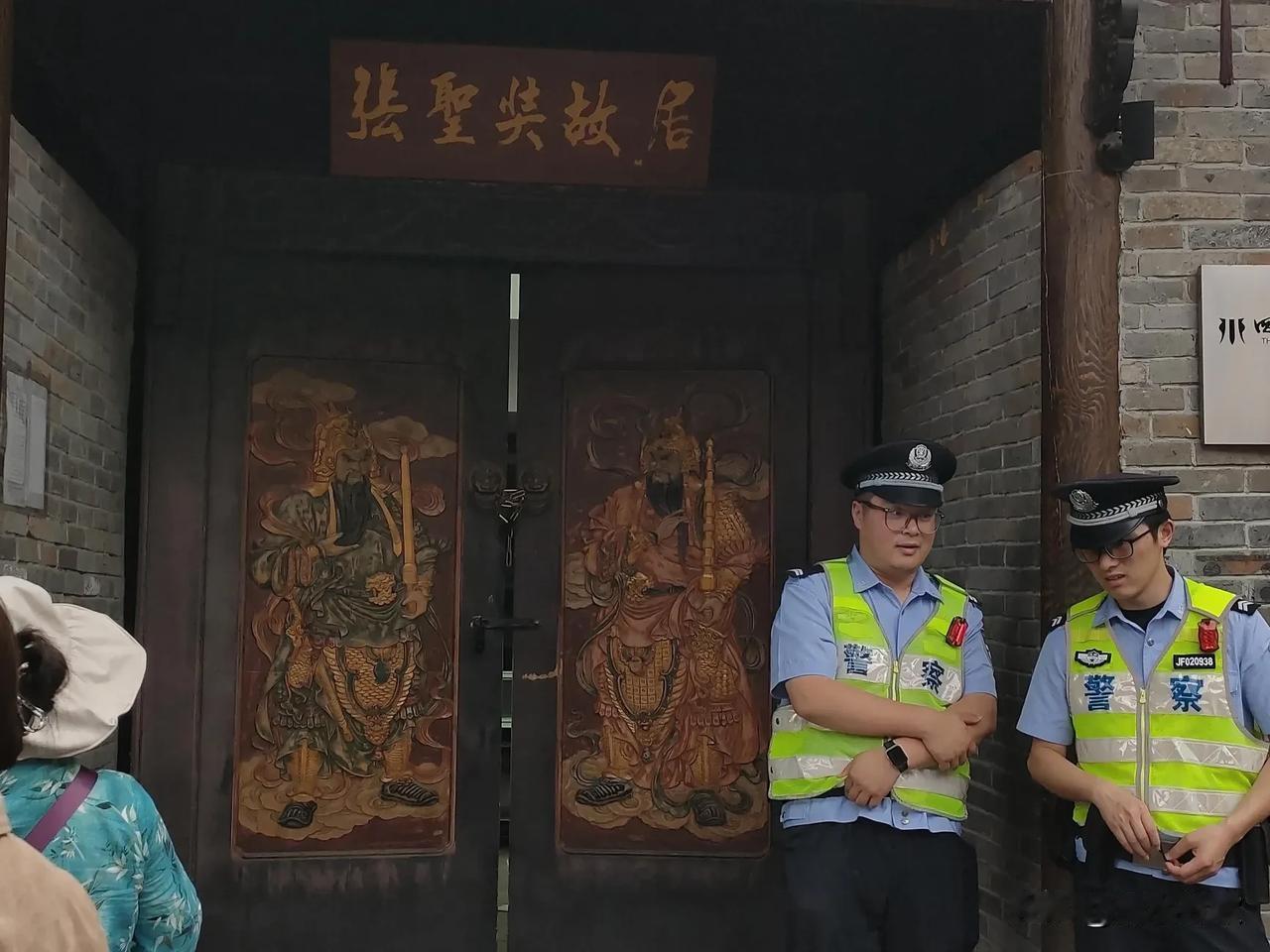 门神