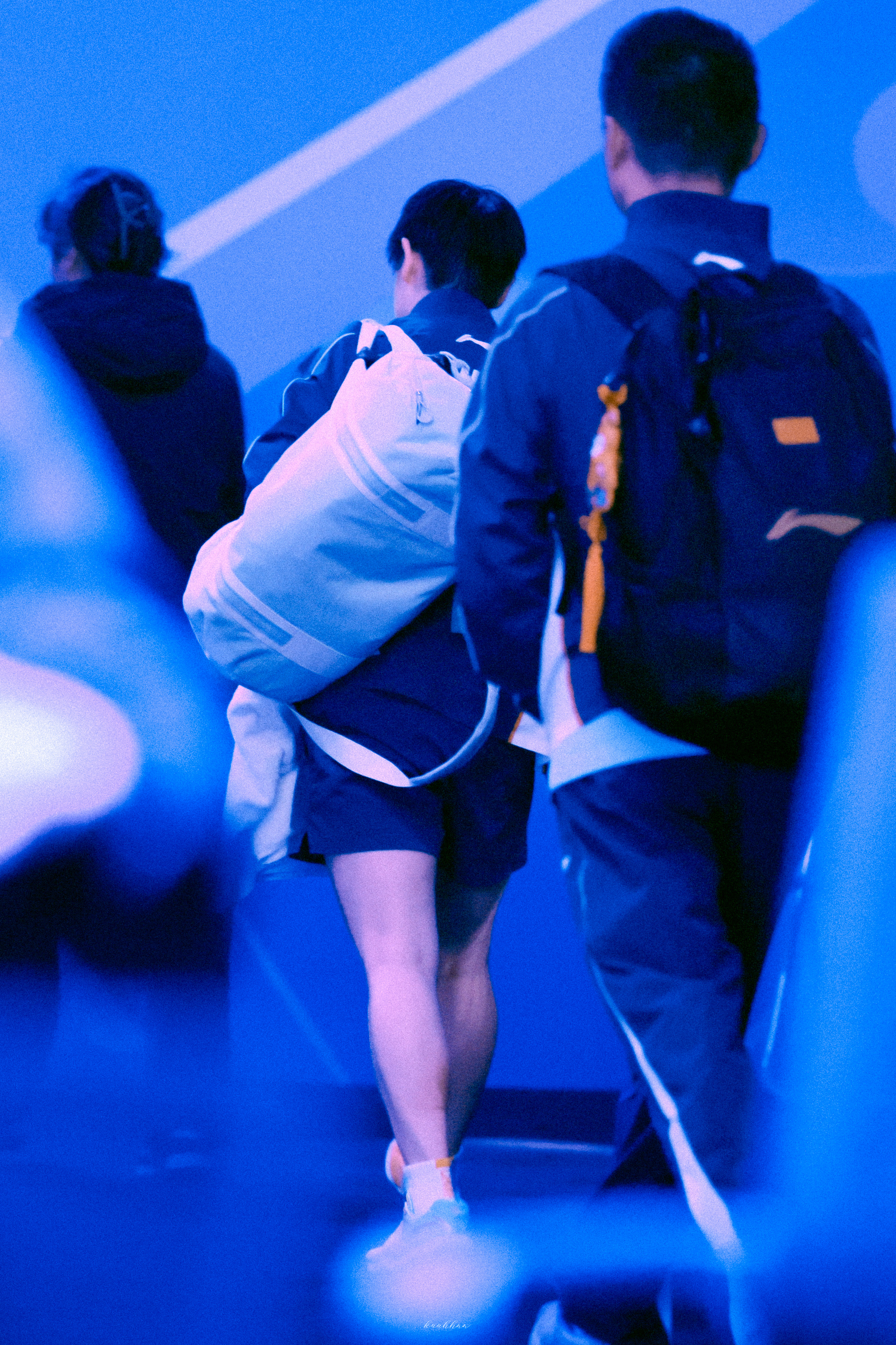 小小春天 渡过冬 渡过秋 