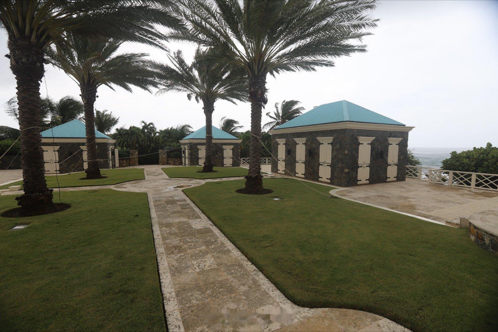 爱泼斯坦私人岛屿的照片被公开美国议员首次公开一批爱泼斯坦私人岛屿的照片与视频当地