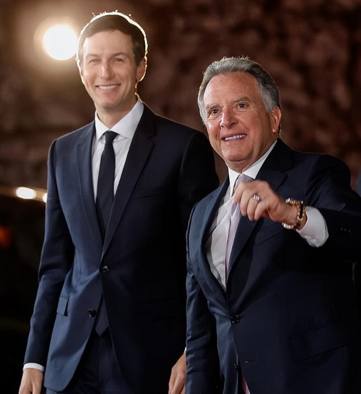 【特朗普政府召回外交官：政策调整还是政治操弄？】特朗普政府正召回近30名由拜登政