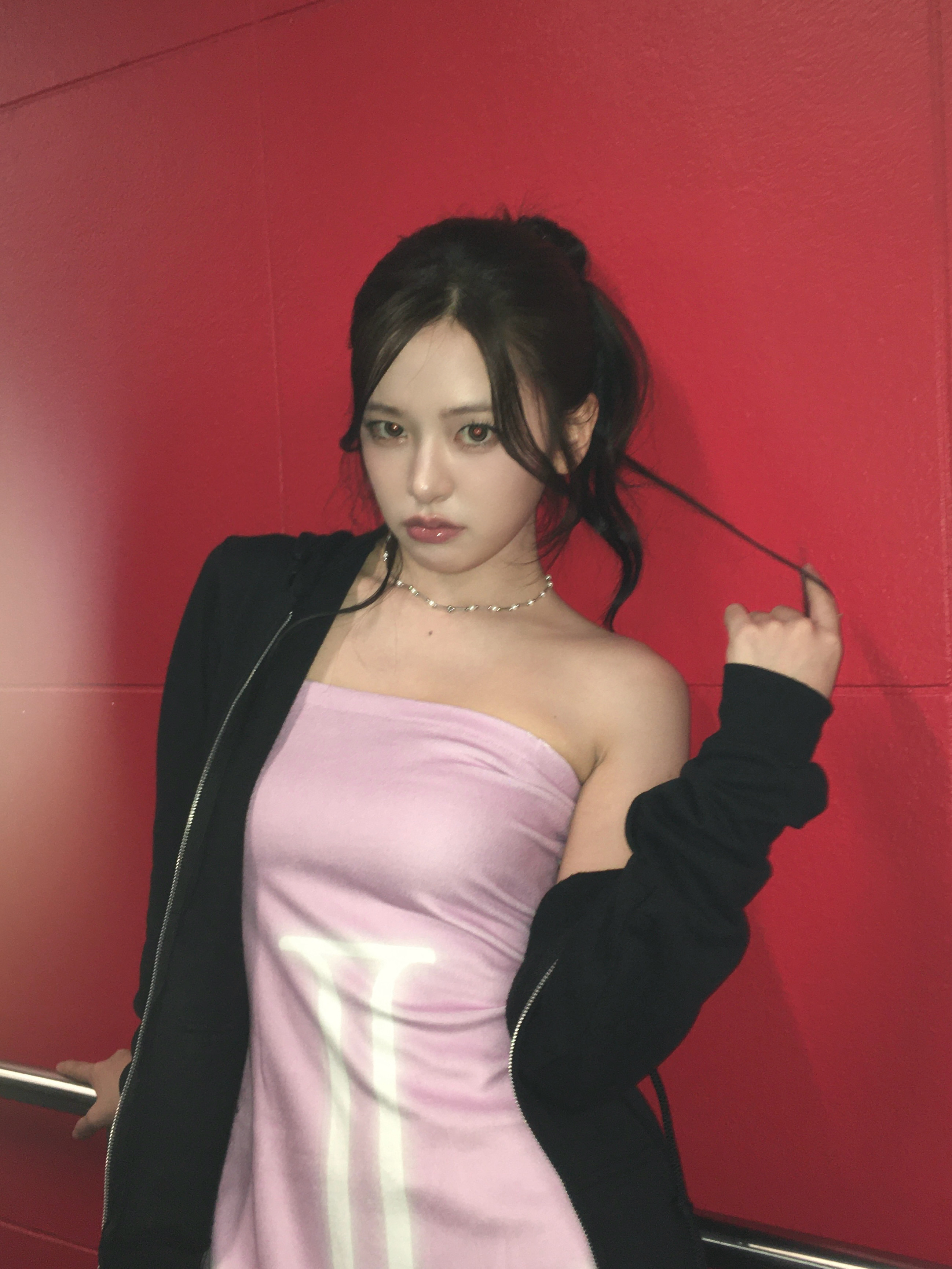 女孩穿什么都美 