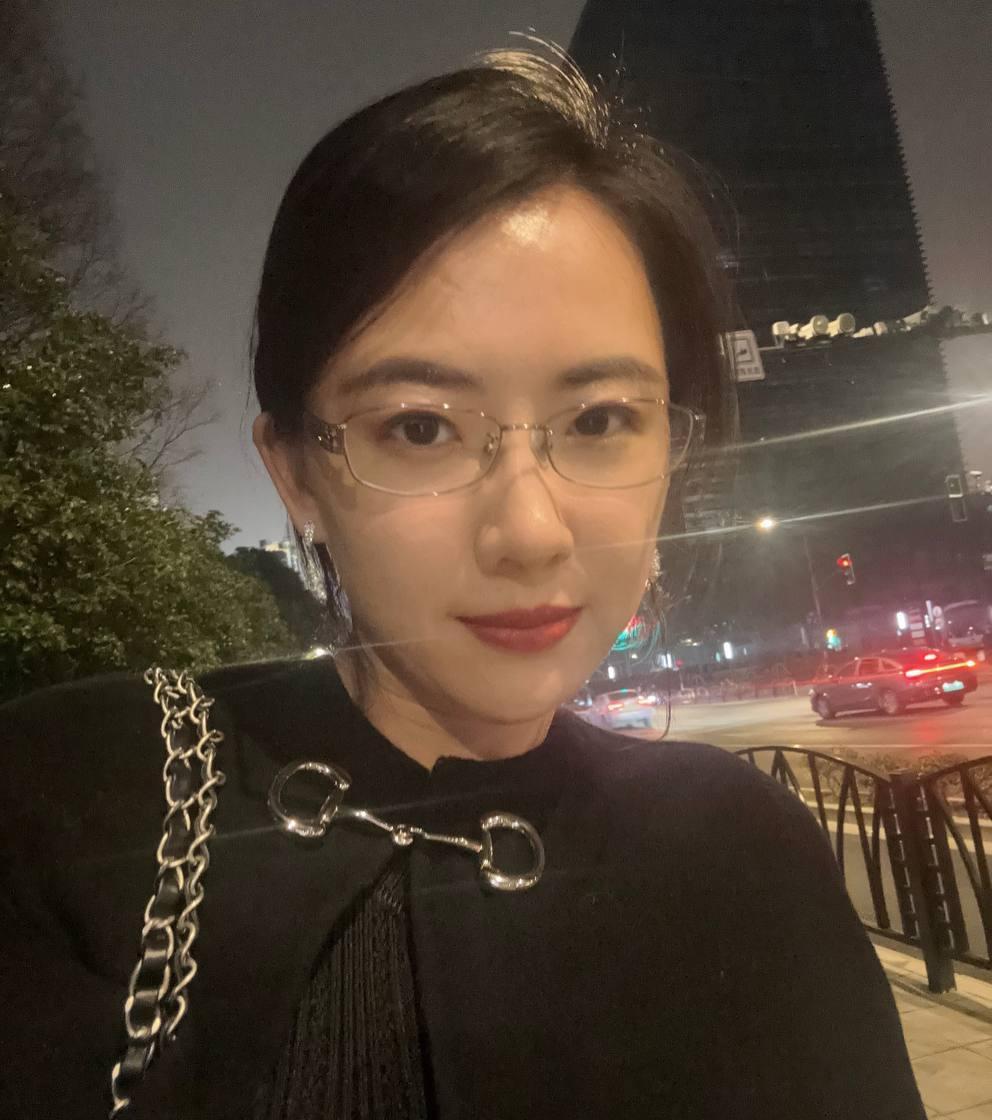 好事不嫌晚 后登船者先上岸 是缘总会圆         崇州·道明·竹艺村