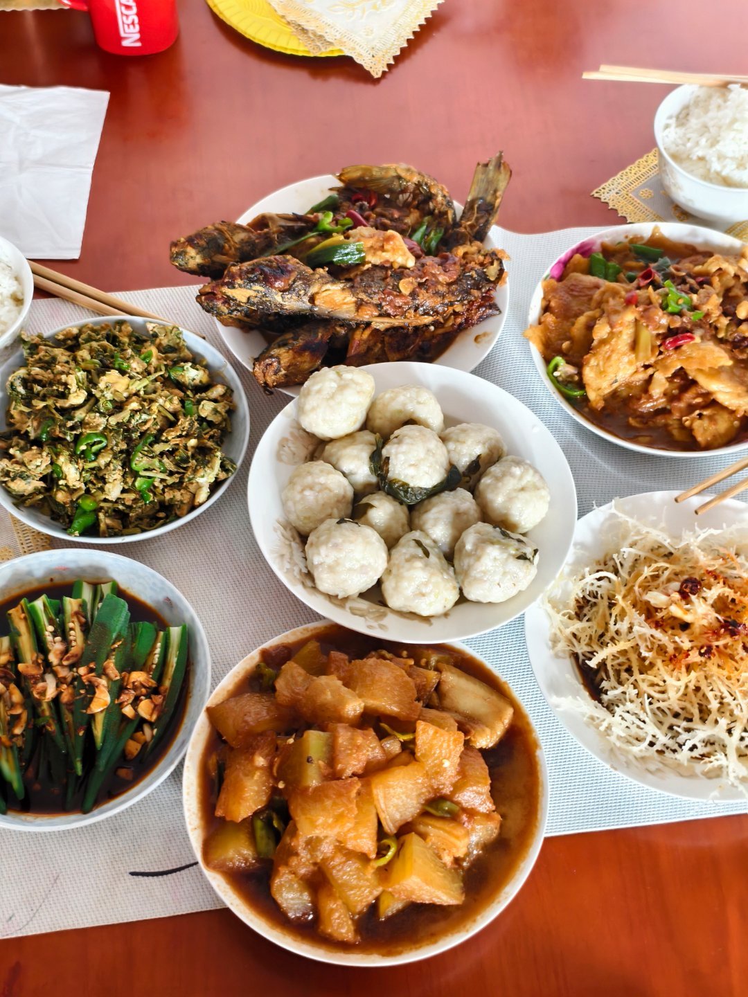 今天的午饭。太丰盛了哈哈哈。 