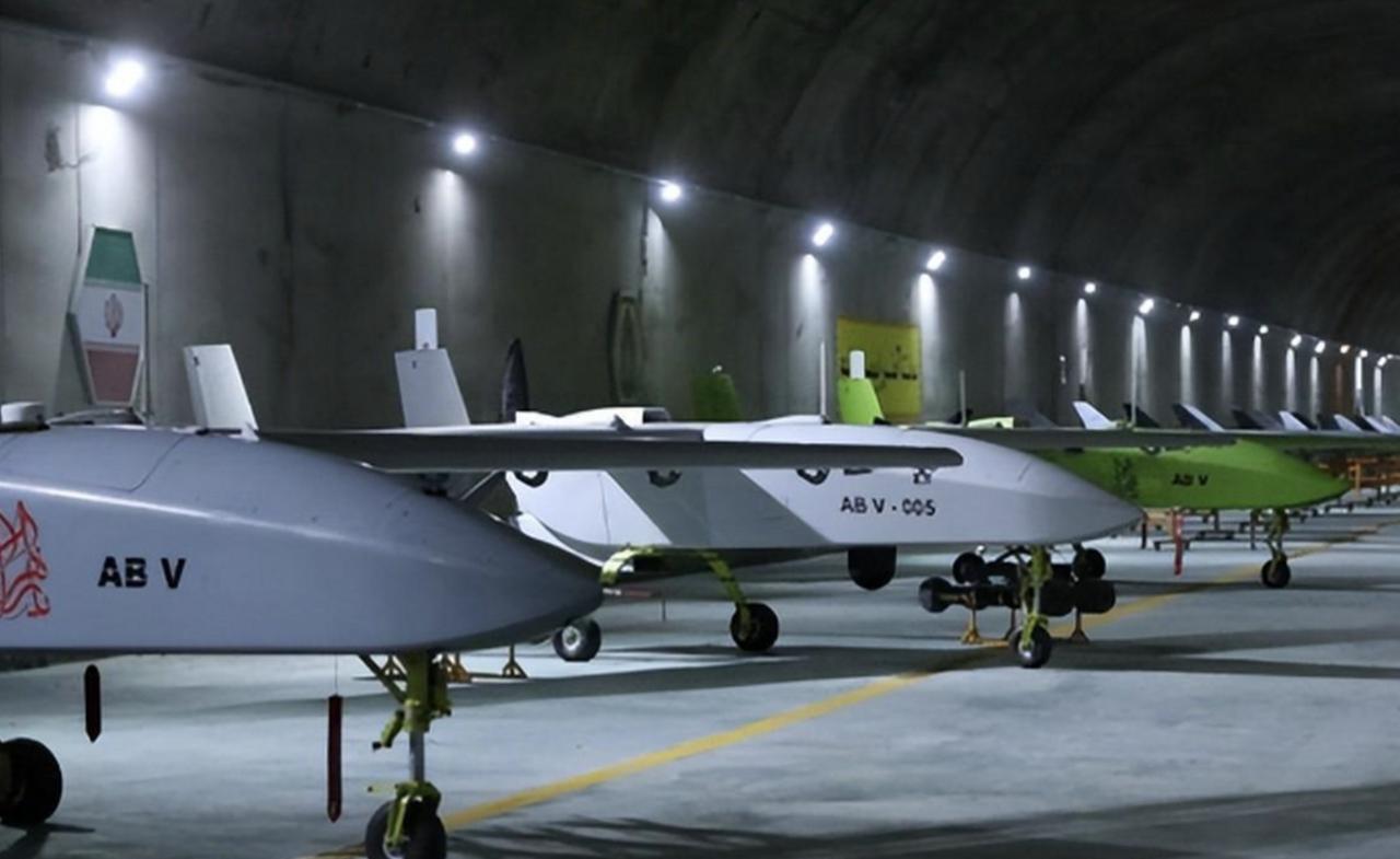 伊朗1000架无人机？是不是有点少呢？

但是一看，是战略无人机，那估计应该够用