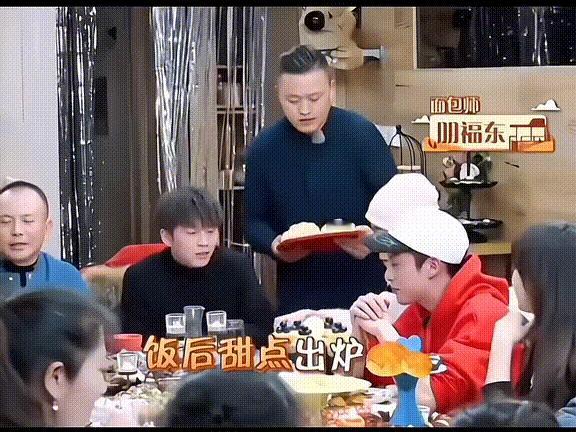 如果武艺和吴克群一起过生日 已经脑补到画面了：吴克群举着打火机满场找蜡烛，武艺在