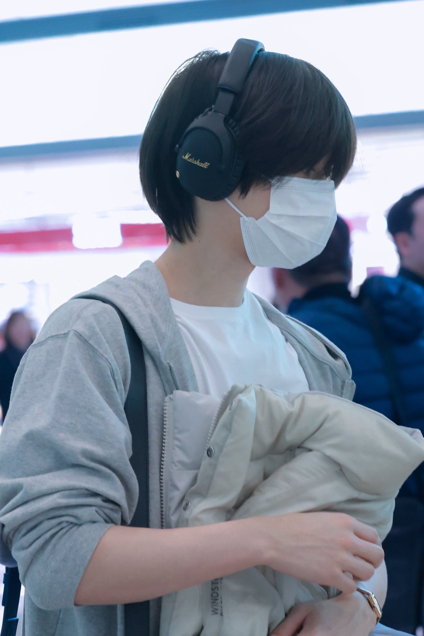 怎么会有人的脑阔这么圆 