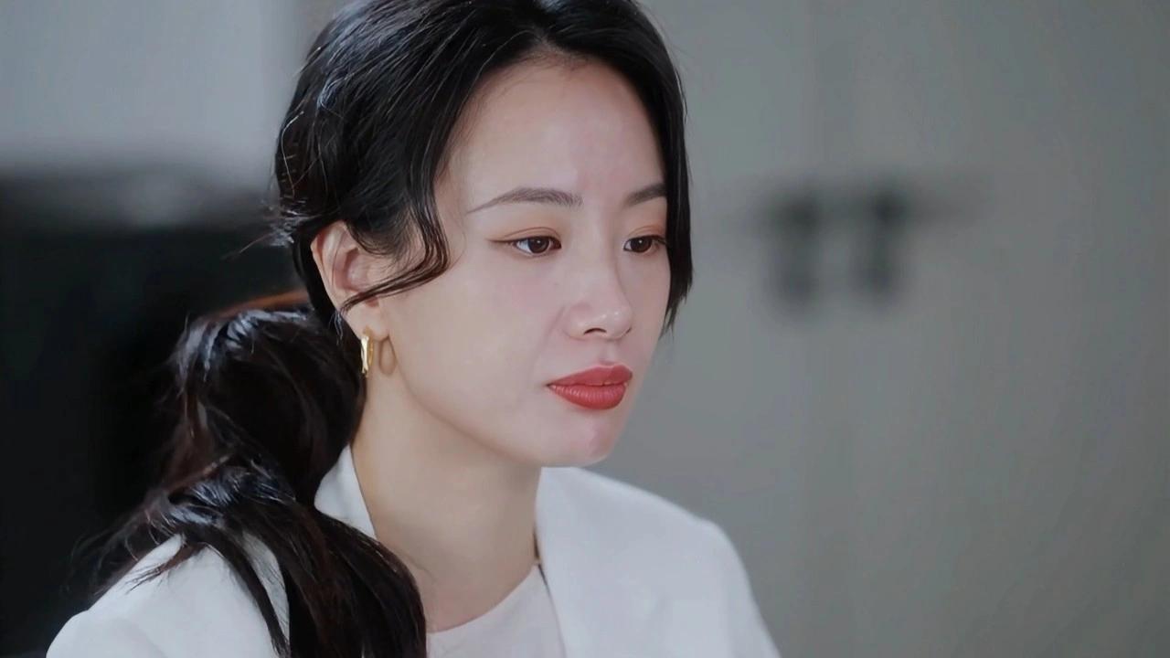 原来她同时破坏了两个家庭，这种情况能离婚吗？

《蜜语纪》里，鲁贞贞来到医院，还