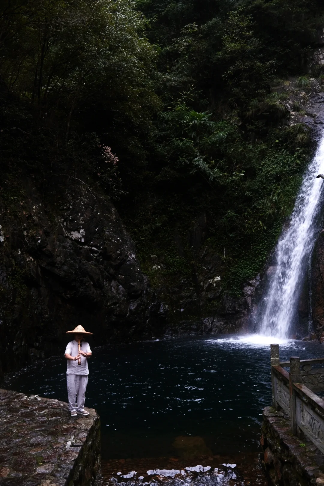 宁波国庆反向游🍃去五龙潭爬山快乐吸氧🌳