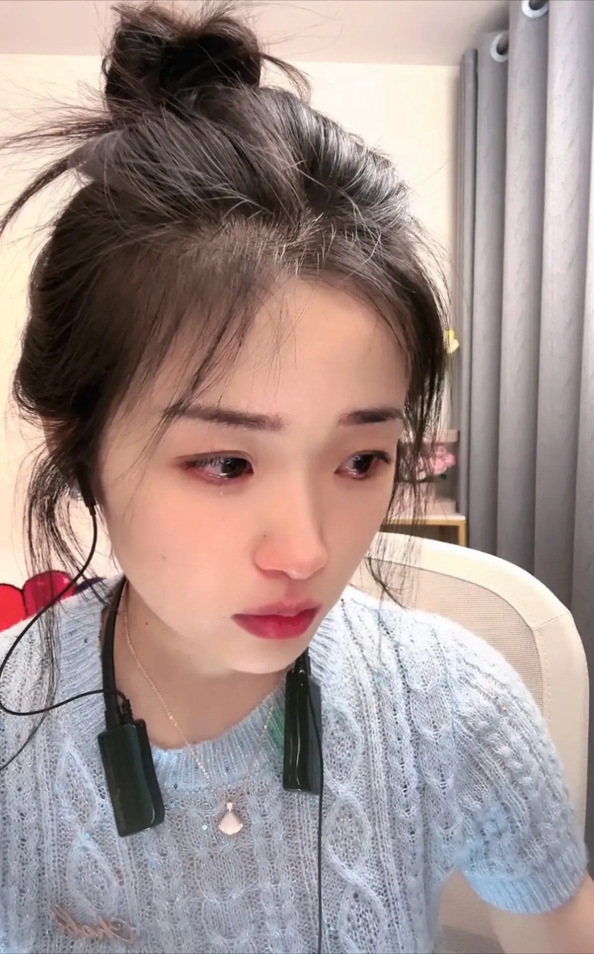 烦死了！！！！！！！！明天又1号了！！！