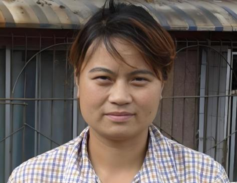 1999年，贵阳一妈妈说去给双胞胎女儿买生日蛋糕，却一去不返！俩孩子等到天黑不见