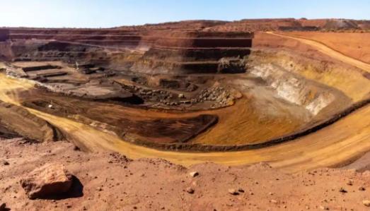 日本宣布了：
 
10月31日，日本综合商社双日公司宣布，已开始从澳大利亚进口镝