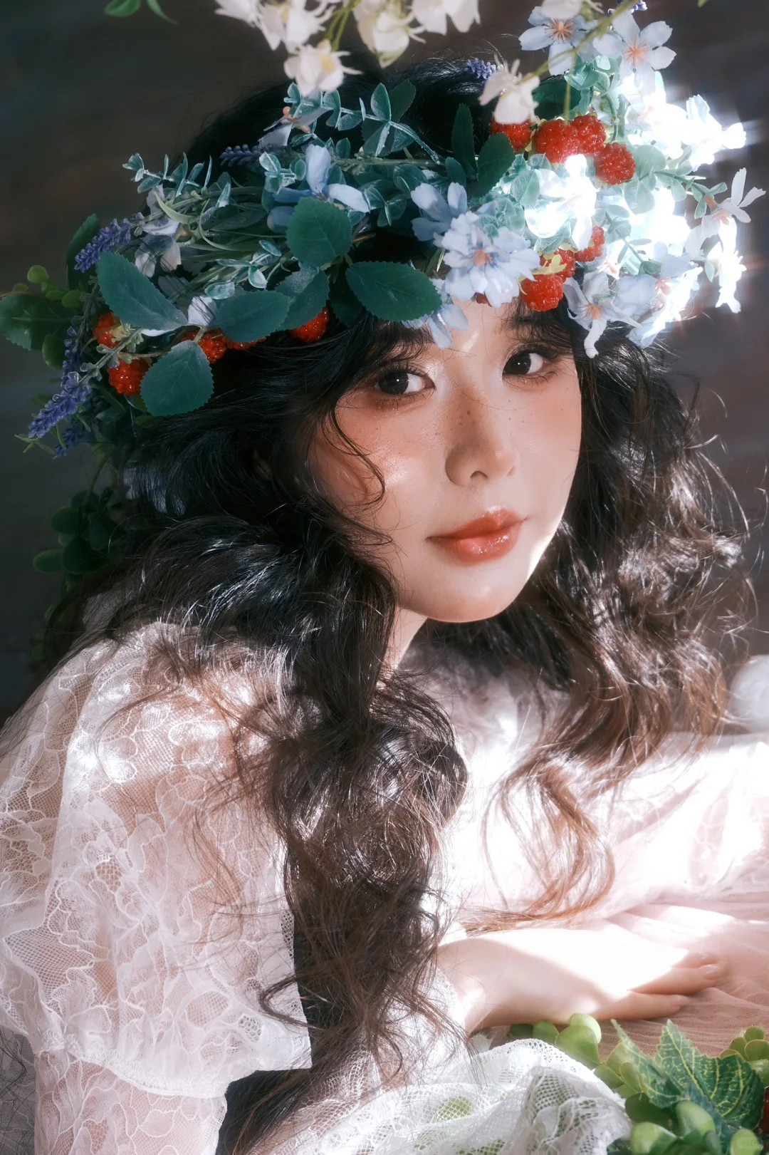 好喜欢梦象的花环妆造！法式浆果少女