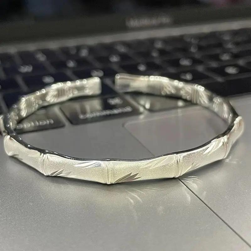 我终于找到适合日常的简约竹节手镯啦 我平时就喜欢简约风格的饰品，看到这款竹节手镯
