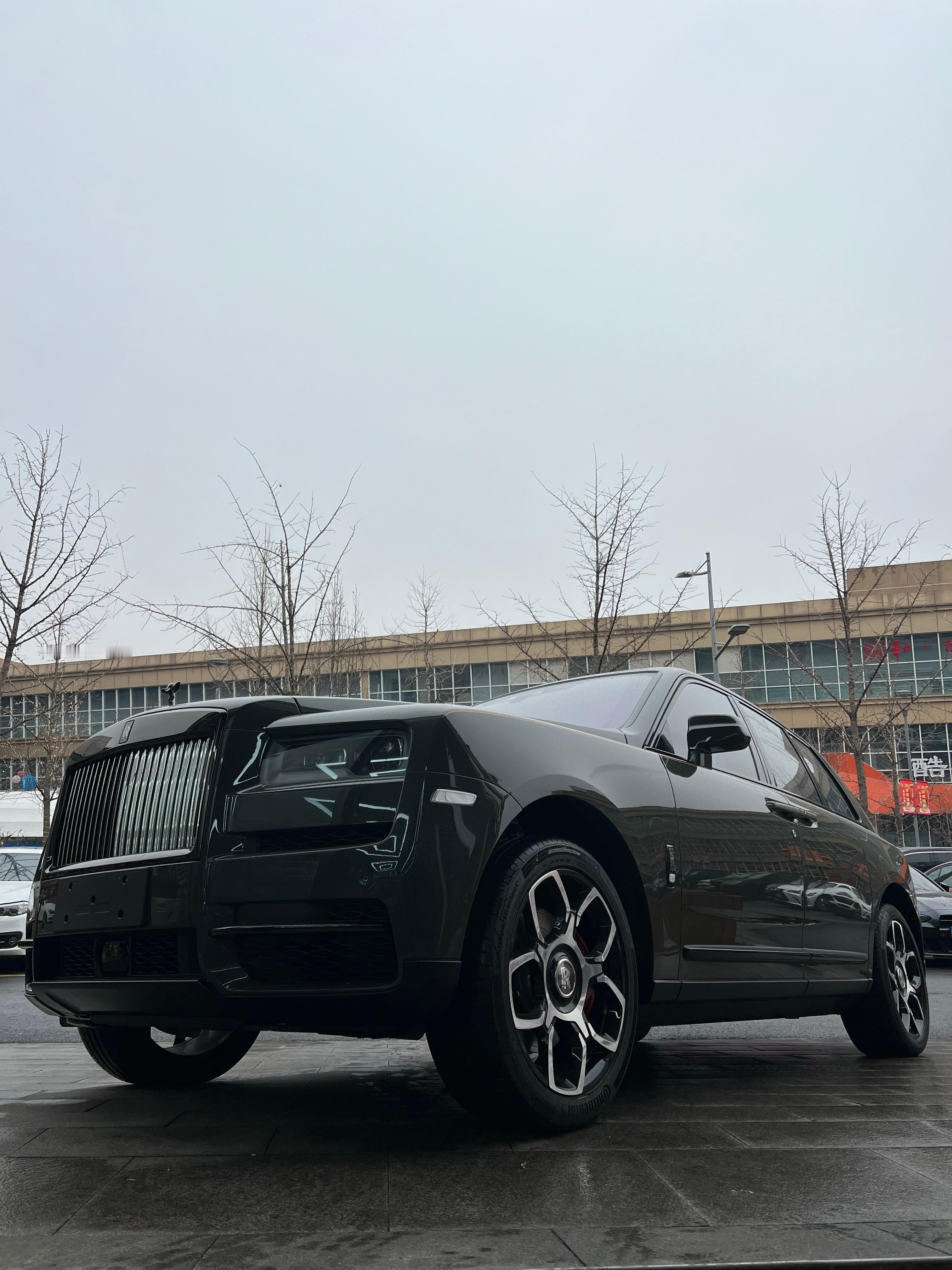 劳斯莱斯军火绿库里南BB提车到店新车透明膜选择XPEL MPD顶级系列[good