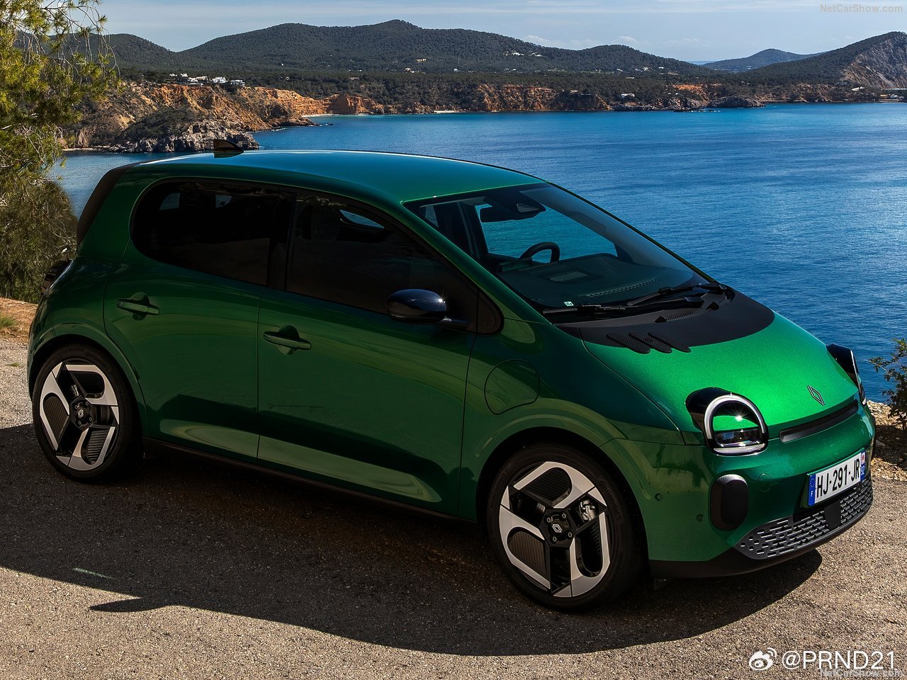 雷诺最新的Twingo纯电小车显然致敬了初代丽人行，艳丽小青蛙——有颜值满分的前