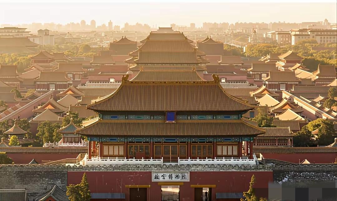 “故宫缺钱，不是一时缺钱，而是永远都缺钱！”2013年，主持人询问故宫院长“故宫