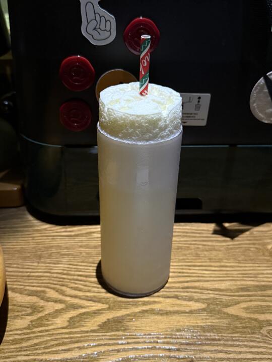 路过西长街一定要去喝bar……