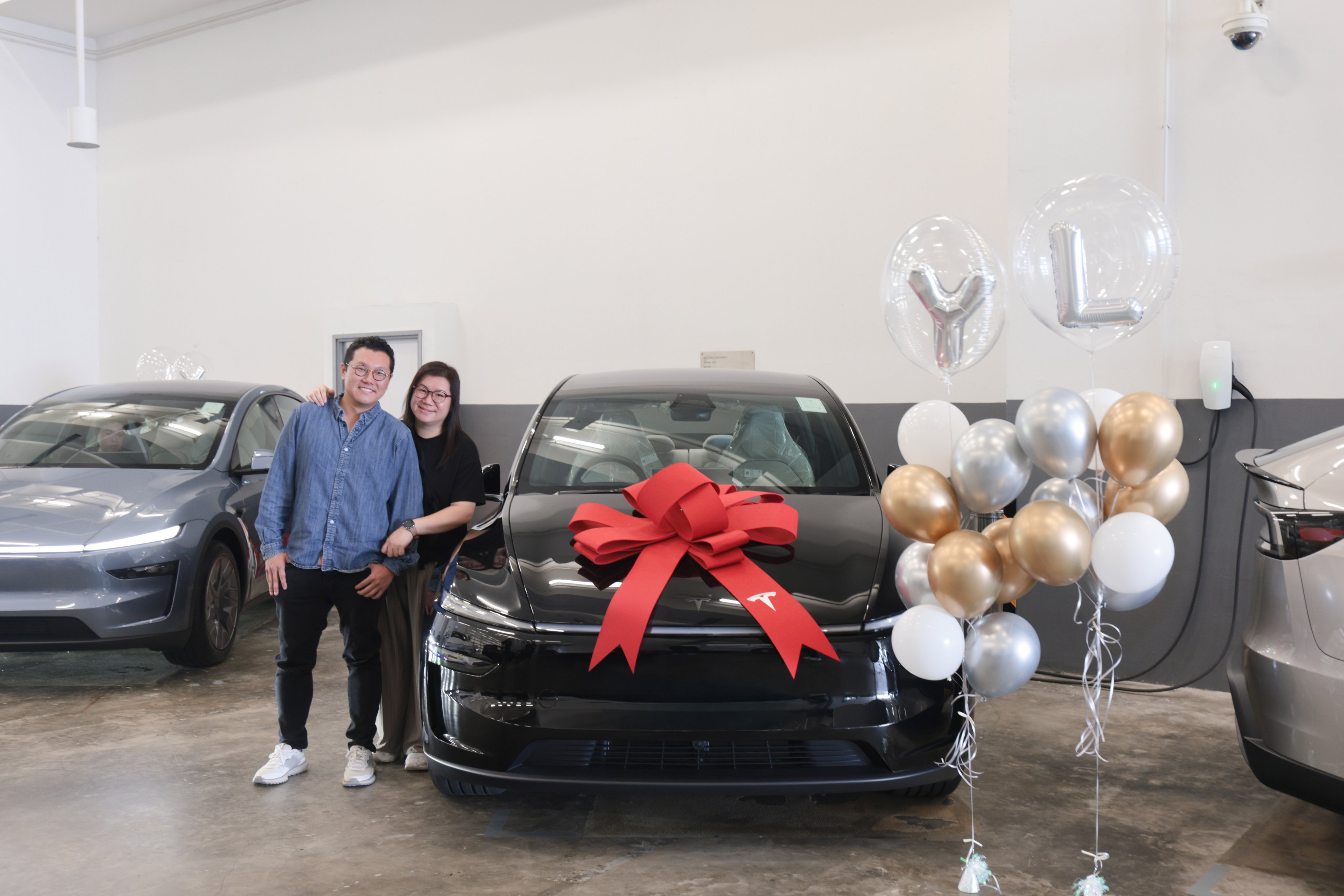 4月29日，特斯拉香港开始交付Model YL 